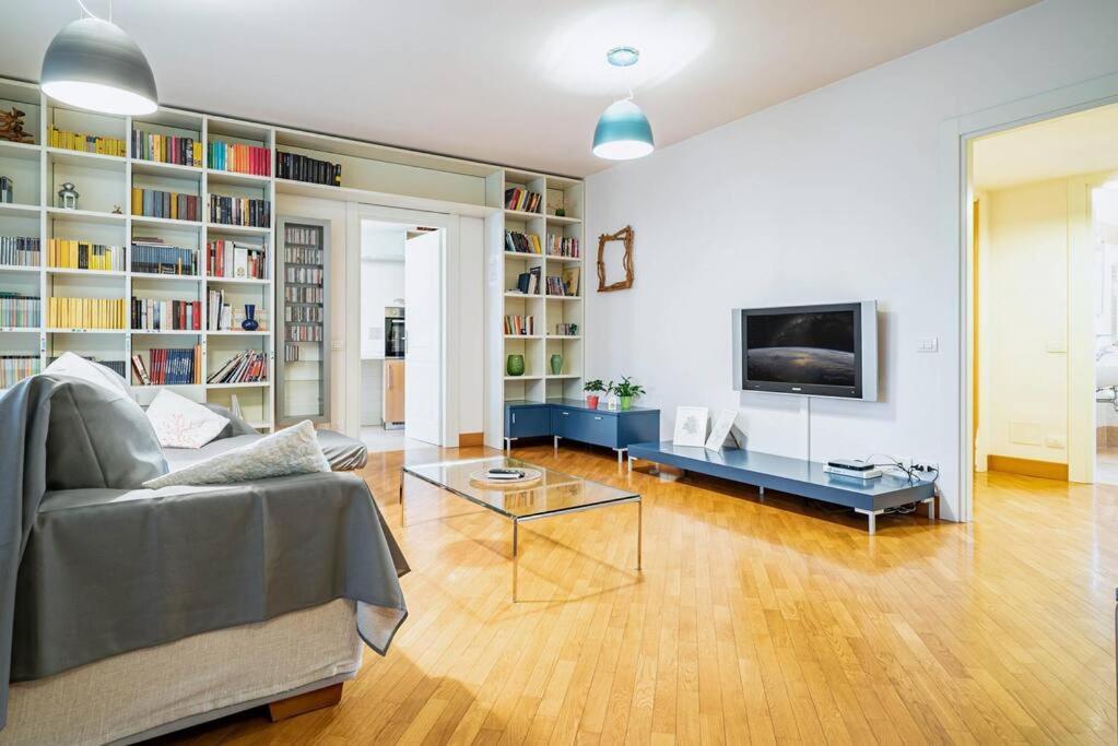 Broletto Park Apartment - Affitti Brevi Italia Lecco Εξωτερικό φωτογραφία