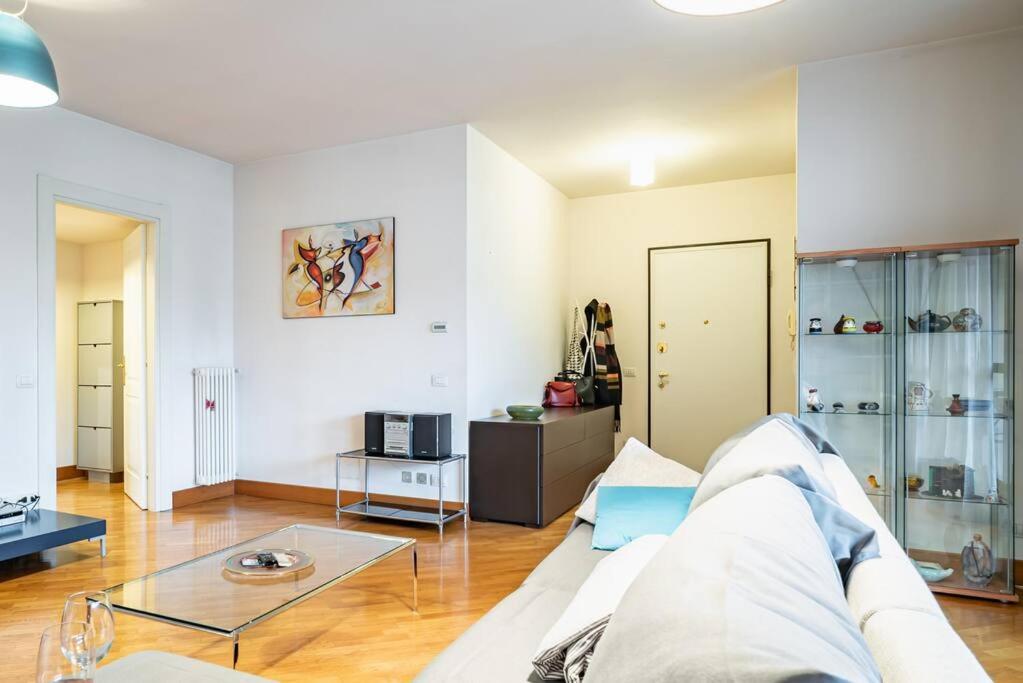 Broletto Park Apartment - Affitti Brevi Italia Lecco Εξωτερικό φωτογραφία